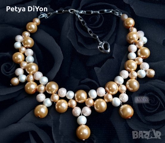 Официално колие от перли в златно и бяло. , снимка 2 - Колиета, медальони, синджири - 31983326