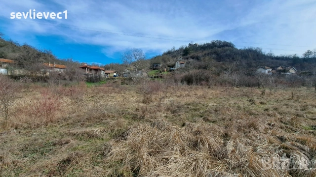 Продавам два съседни парцела в местност Севлиевски лозя , снимка 13 - Парцели - 54082851