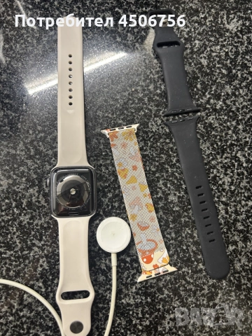 Apple Watch Series 4, снимка 7 - Смарт гривни - 56451963