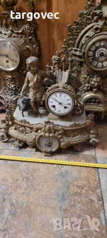 разкошен старинен бронзов часовник Белгия