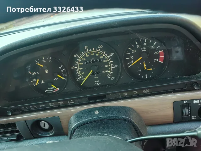 Мерцедес W115 300SE , снимка 16 - Автомобили и джипове - 56202276