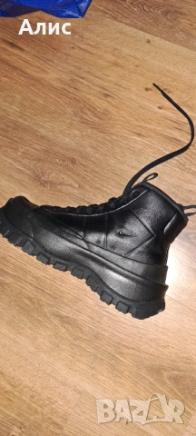 Зимни боти Nike