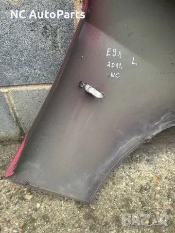 Преден ляв калник ОРИГИНАЛЕН за BMW БМВ 3та серия Е90 Е91 Червен 2011, снимка 8 - Части - 47971783