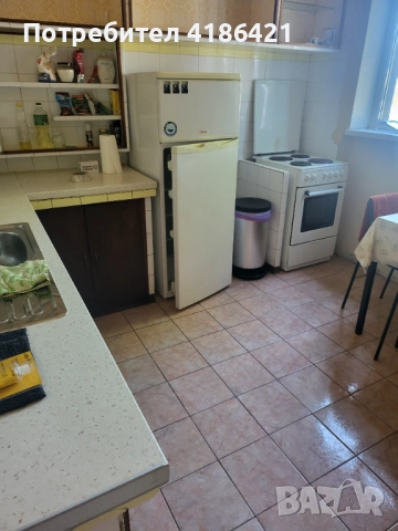 Продавам просторен 2 стаен апартамент в центъра, снимка 9 - Апартаменти - 51648503