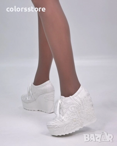 Обувки на платформа - бели - 2504 , снимка 2 - Кецове - 51520181