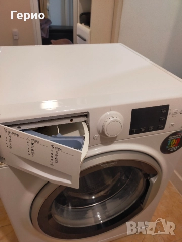 Автоматична пералня Hotpoint Ariston, снимка 4 - Перални - 52432343