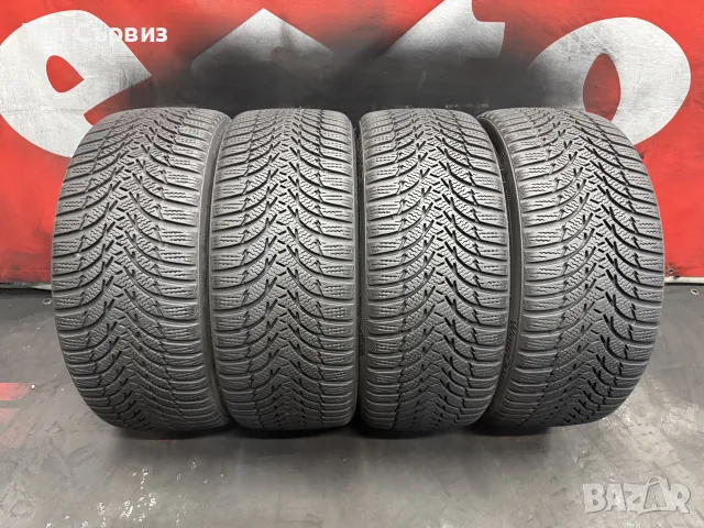 215 40 17, Зимни гуми, Kumho WinterCraftWP51, 4 броя, снимка 3 - Гуми и джанти - 56009341