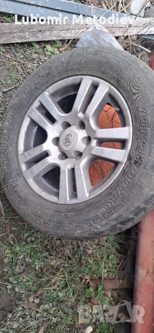 Алуминиеви джанти с гуми