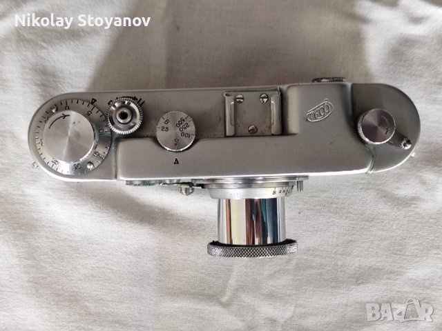Стар фотоапарат ФЕД-2, снимка 2 - Антикварни и старинни предмети - 39312871
