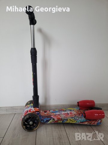 Чиполино Тротинетка с музика и пара, снимка 2 - Детски велосипеди, триколки и коли - 37313880