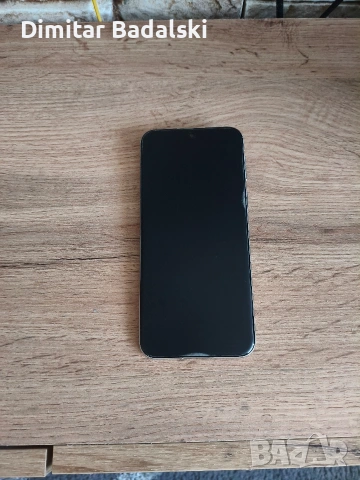 Продавам Huawei pure 80 pro