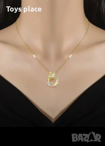 Колие with Swarovski elements, Колие с Лебед и кристали, снимка 2 - Колиета, медальони, синджири - 53562487