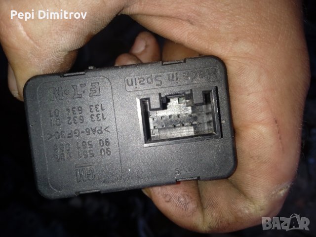 90561086 Бутони ел.стъкла за Опел Астра ,Зафира А, снимка 2 - Части - 38542226