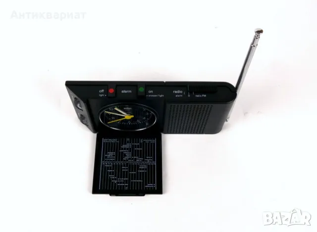 Часовник с радио Braun ABR 313 SL (Type 4779) / Germany, снимка 6 - Радиокасетофони, транзистори - 49168065