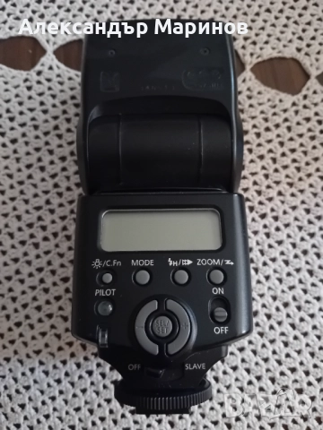 Canon Speedlite 430EX, снимка 2 - Светкавици, студийно осветление - 52397103