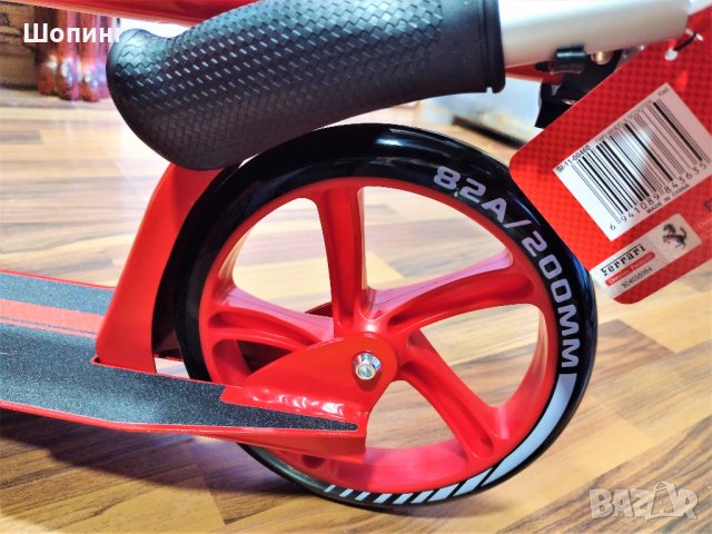 НОВ! Оригинал-Ferrari скутер за големи, снимка 4 - Други спортове - 34888755