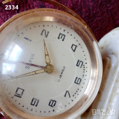 Часовници, снимка 8 - Антикварни и старинни предмети - 51718860