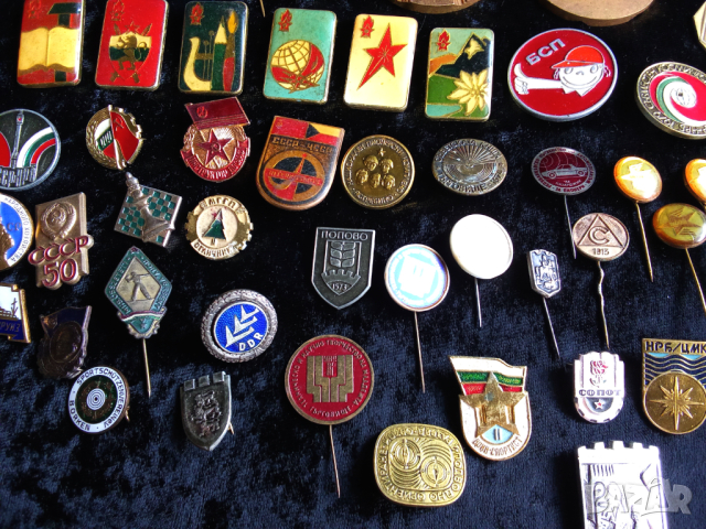 Стари значки и Емблеми, кокарди, вензели, нагръдни знаци и много други военни и полицейски отличител, снимка 8 - Колекции - 44688619