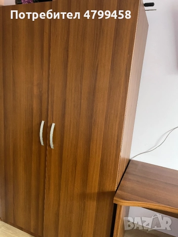 Гардероб и бюро с шкаф 