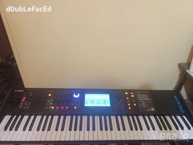 Yamaha Modx7 + кейс