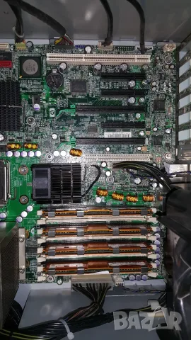 HP xw8600 работни станции, Xeon, снимка 2 - Работни компютри - 56432433