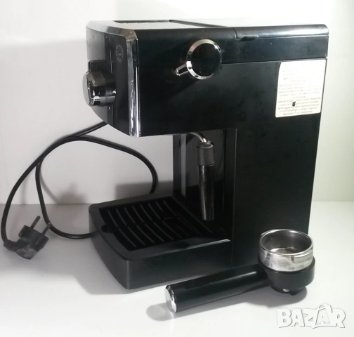 Кафе машина Philips Saeco HD8323 950W с дефект, за ремонт или за части