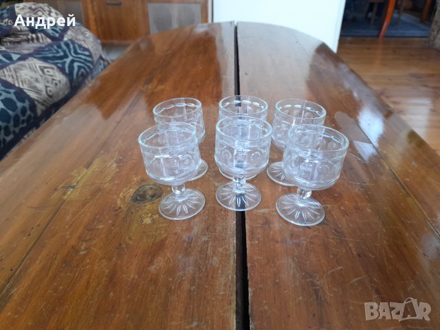 Стари стъклени чаши Хрусталь, снимка 3 - Други ценни предмети - 31853374