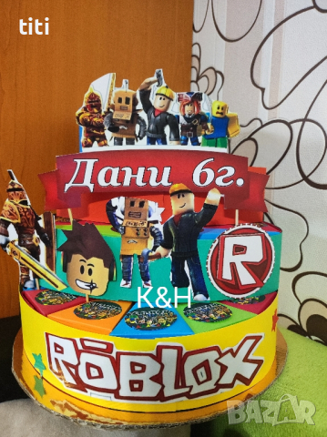 Картонена торта Роблокс , снимка 1