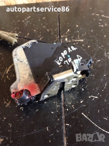 Заключване за предна дясна врата за Toyota Corolla 2.0 D4D (2006) 4D2122 