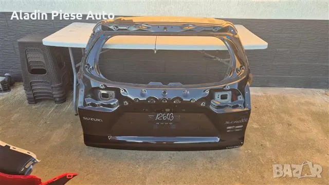 Suzuki SX4 SX-4 S-Cross хечбек 2022 2023 2024 2025 година 