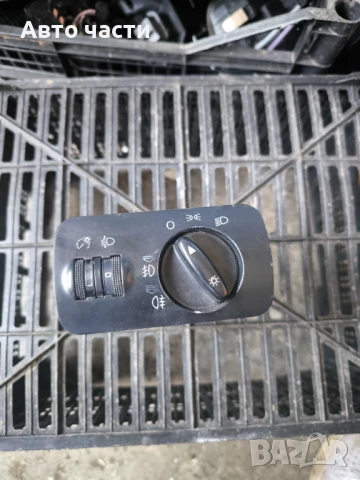 CC КЛЮЧ ЗА СВЕТЛИНИ AUDI A3 8L 96- 8L1941531