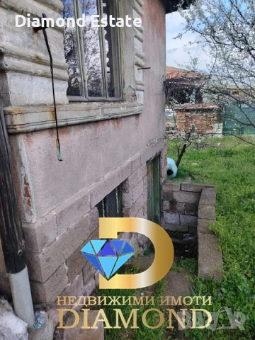 Едноетажна къща в село Сталево, обл. Хасково, снимка 3 - Къщи - 54042415