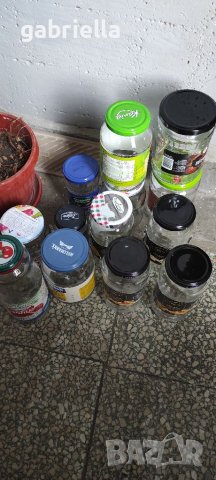 Различни видове буркани и шишета, снимка 1 - Други стоки за дома - 38168493