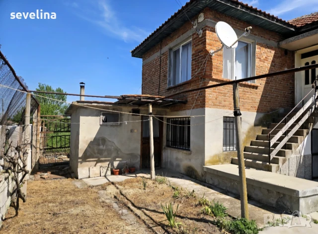 Къща в с. Крумово, обл. Ямбол , снимка 3 - Къщи - 50736486