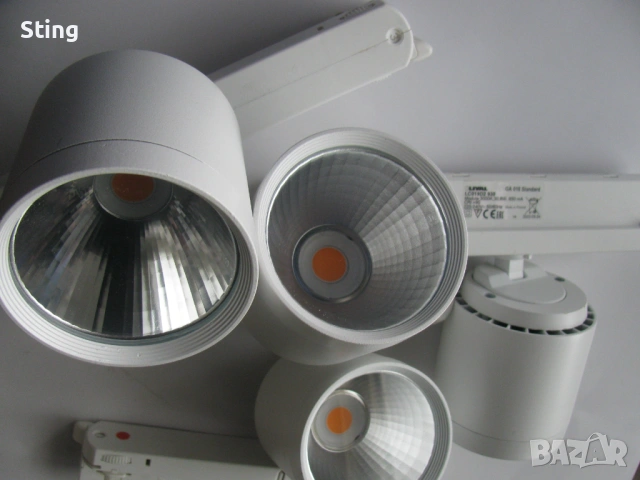 Lival GA-016 Standard   един от най-популярните професионални LED прожектори