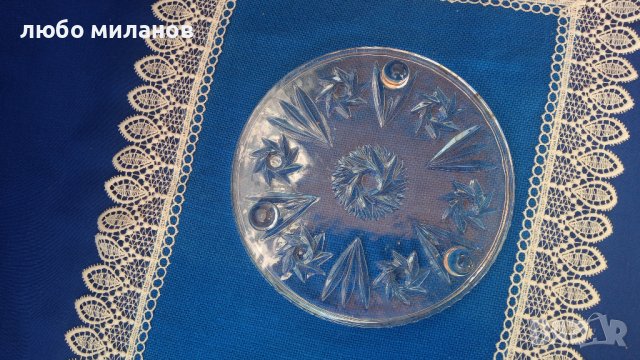 Два кристални подноса за торта еднакви, снимка 7 - Други - 42460528