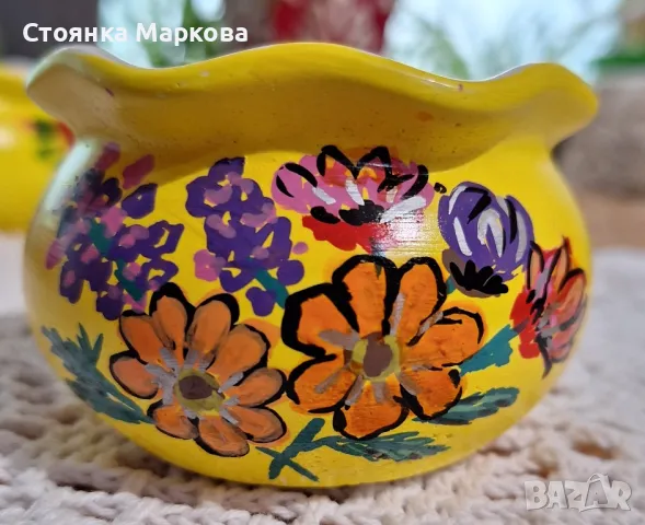 Малки керамични вазички-кашпи