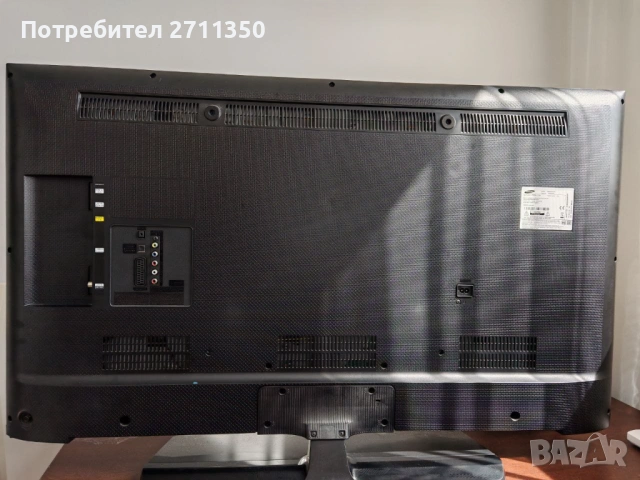 LCD Телевизор Samsung 48’ UE48H5030, снимка 3 - Телевизори - 53885716