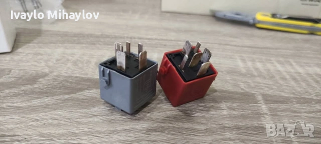 Релета за ABS и перката за климатика - BMW E36, снимка 3 - Части - 54206532