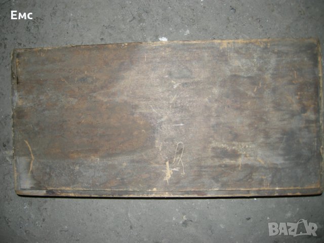 Голяма антикварна табла за игра, снимка 4 - Шах и табла - 32202607