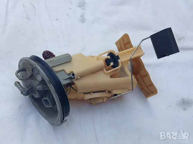 Бензинова помпа за BMW E46 316i 318i, снимка 2 - Части - 56454296