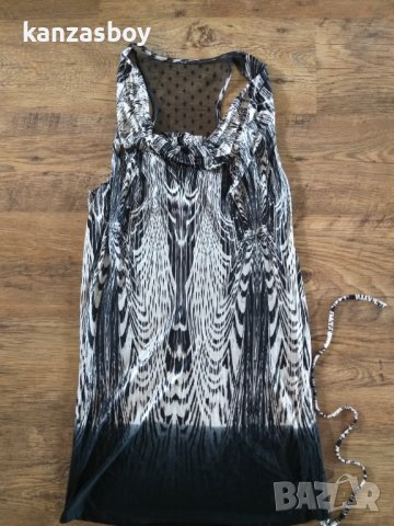 guess - страхотна рокля КАТО НОВА, снимка 5 - Рокли - 40683798