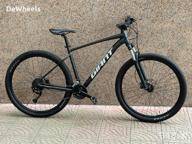 Планинско колело Giant 29 цола L размер, снимка 11 - Велосипеди - 56548589
