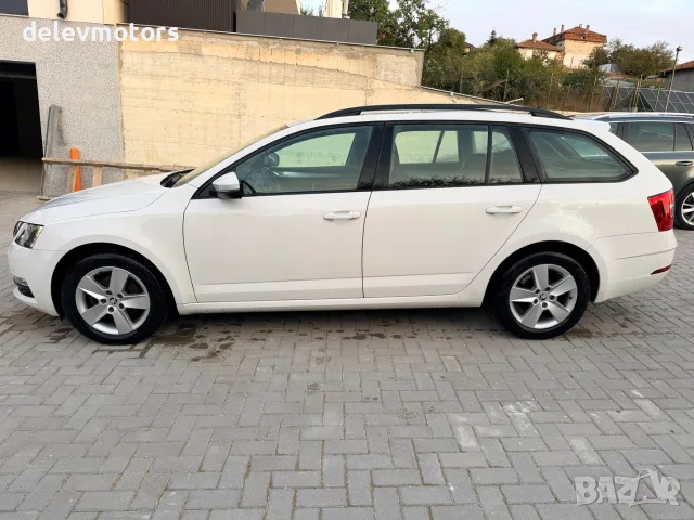 Skoda Octavia комби 1.5 TSI 150 кс., 6 ск., 2018 г., евро 6, теглич, много добро състояние., снимка 4 - Автомобили и джипове - 56087569