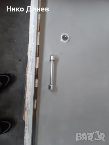 Продавам метална врата от банка., снимка 2 - Друго - 48530774