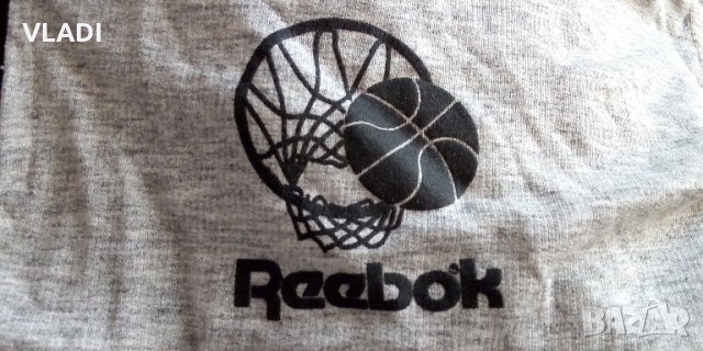 Фанела Reebok, снимка 1 - Спортни дрехи, екипи - 41842774