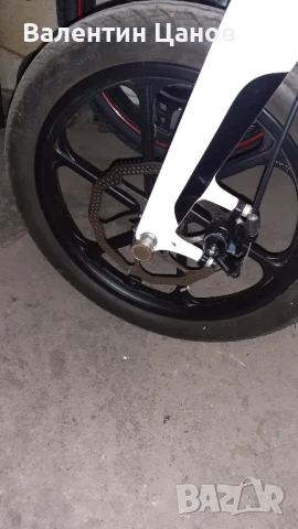 Електрически сгъваем велосипед ROBBO S6 36 v, 6.4 Ah, 250w , снимка 4 - Велосипеди - 51197595