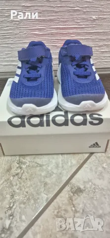 Маратонки adidas, снимка 2 - Детски маратонки - 55836139