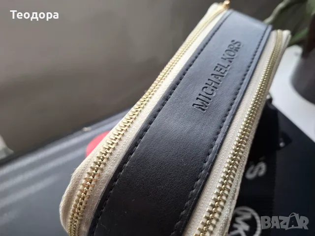 Дамска чанта на MICHAEL KORS, снимка 6 - Чанти - 48628172