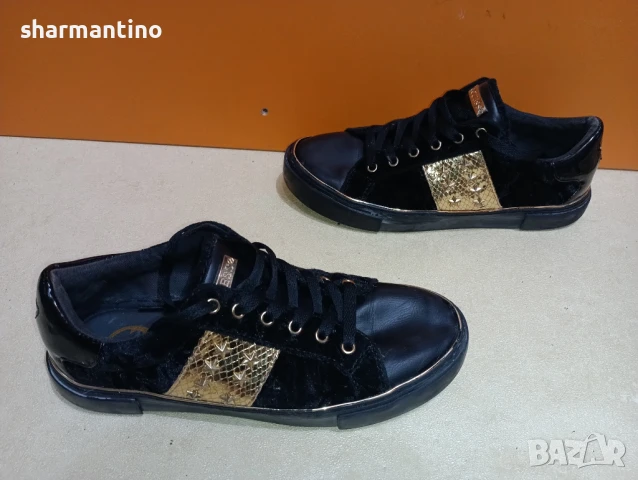 Guess N 39 кожени - 45 лв